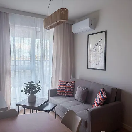 Legnicka Aura - Parking, Air Conditioning * Wroclaw